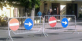 Crolla masso, chiusa via a Cagliari