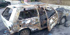 Auto in fiamme: paura a Carrabuffas