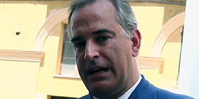«Monti cancella autonomia sarda»
