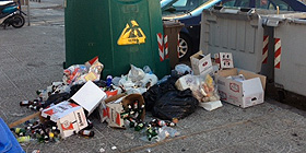 Scempio al Mercato | Foto