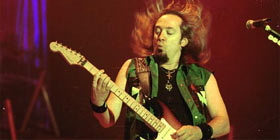 Olmedo percossa dallHeavy Metal