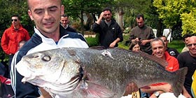 Porticciolo: 10,5kg di ombrina per Michele Lauro