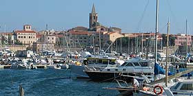 Porto, al via i lavori di sostituzione dei pontili dello Yacht Club