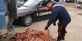 Furgone con 500 chili di rame rubato