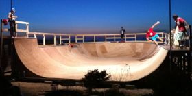 Musica e skate in spiaggia a Marinedda