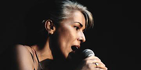 Rossella Faa apre <i>Més a prop</i>