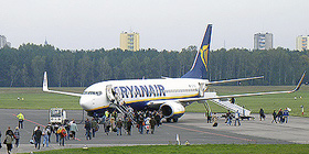 Ryanair: Alghero-Ancona a quota 15mila