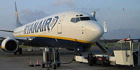 Occhi puntati su Ryanair. Hub ad Alghero e Cagliari