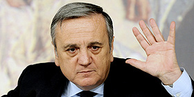 «No al modello Fiat, falso e ingannevole»