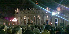 Due giornate di apprensione per il Papa. Prega il mondo Cristiano